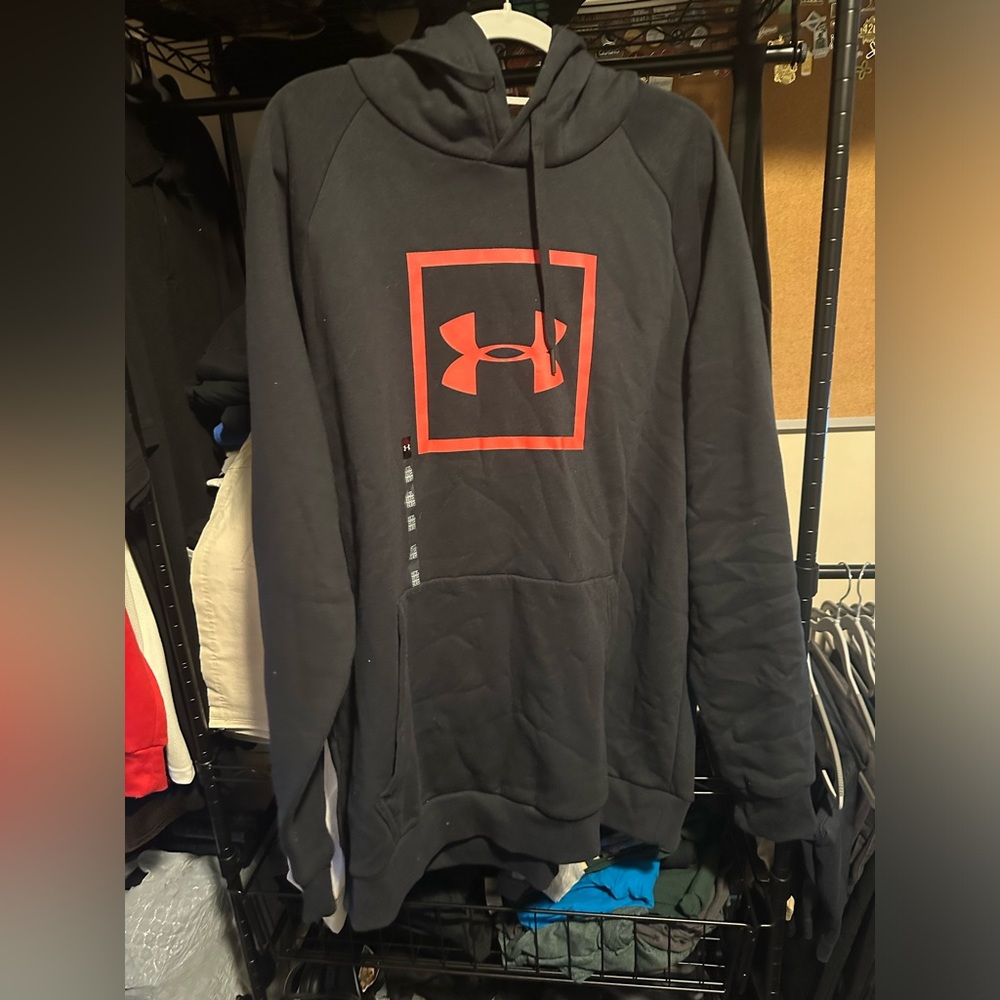 Under Armour - Box Logo - XXL